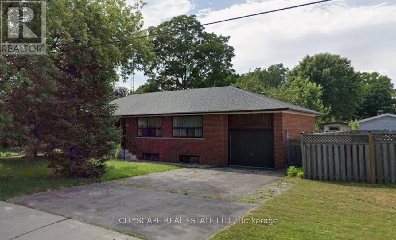 897 Eighth Street, Mississauga, ON - Outdoor