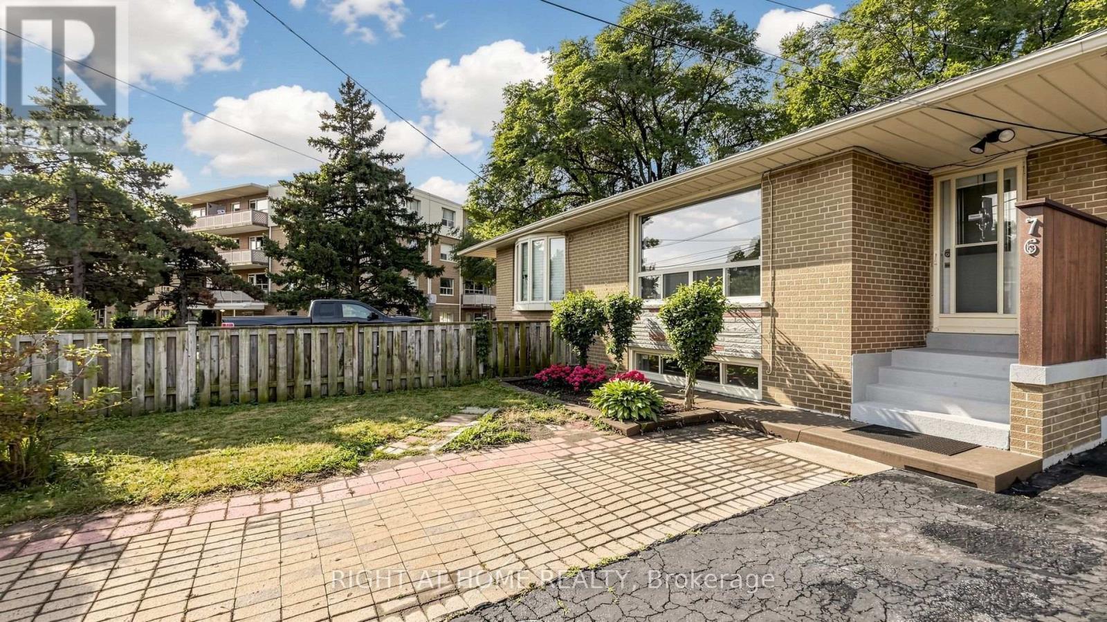 76 Fenside Drive, Toronto, ON - Outdoor