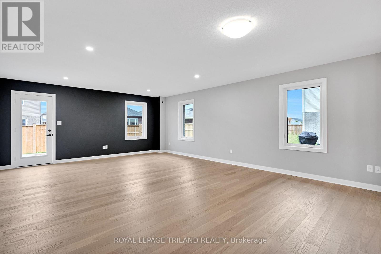 80 Styles Drive, St. Thomas, ON - Indoor Photo Showing Other Room