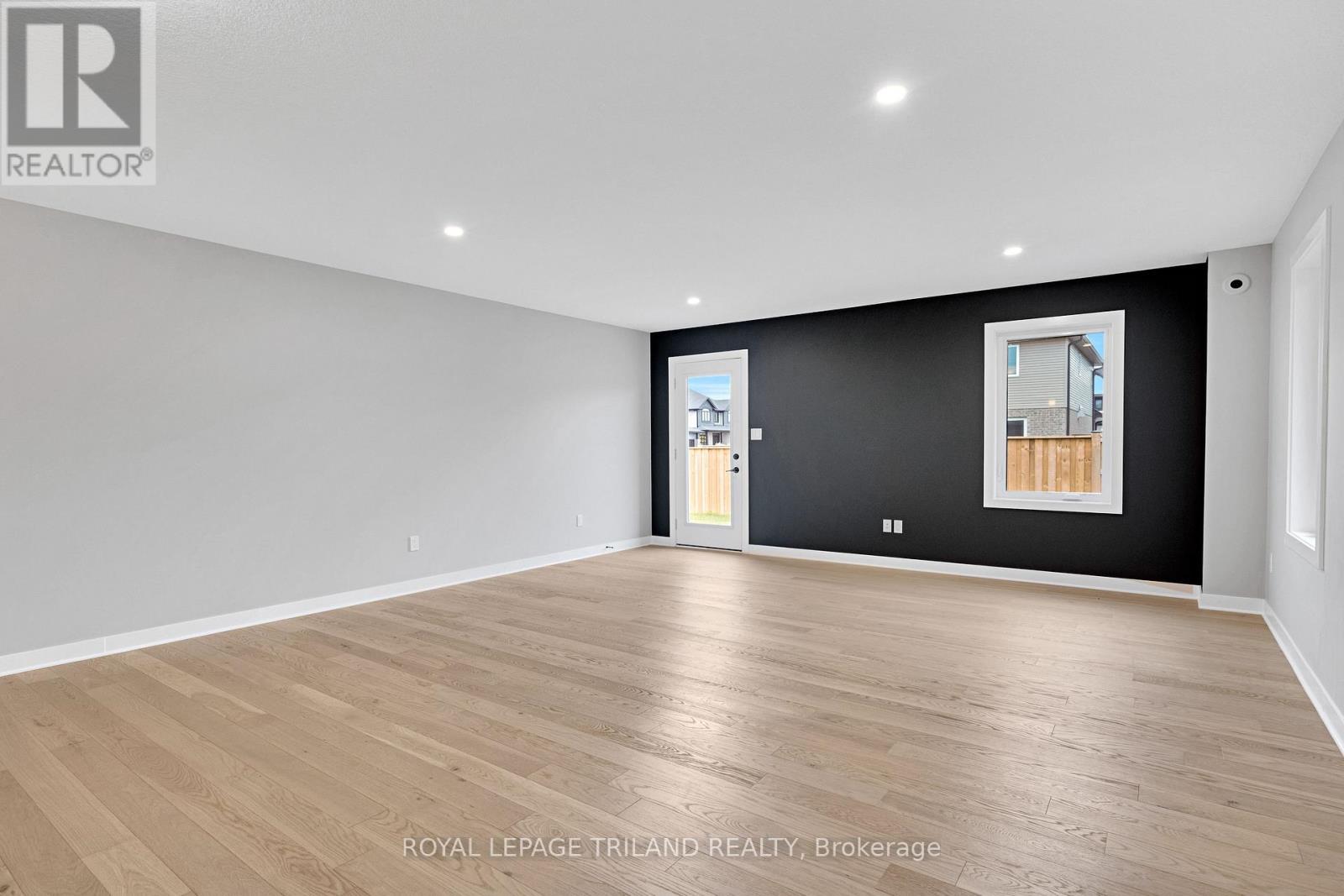 80 Styles Drive, St. Thomas, ON - Indoor Photo Showing Other Room