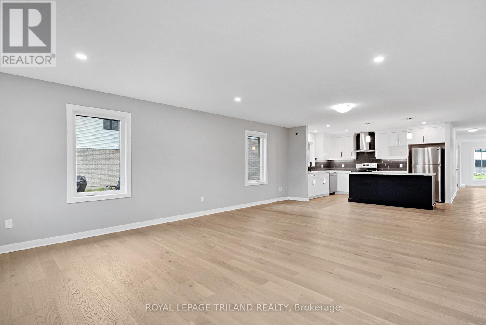 80 Styles Drive, St. Thomas, ON - Indoor