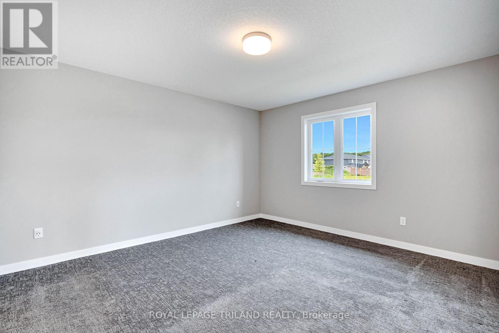 80 Styles Drive, St. Thomas, ON - Indoor Photo Showing Other Room