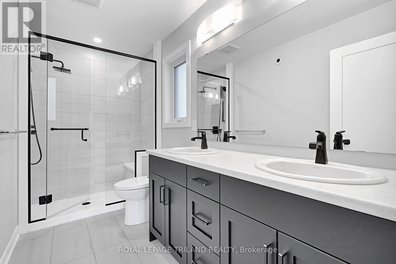 80 Styles Drive, St. Thomas, ON - Indoor Photo Showing Bathroom
