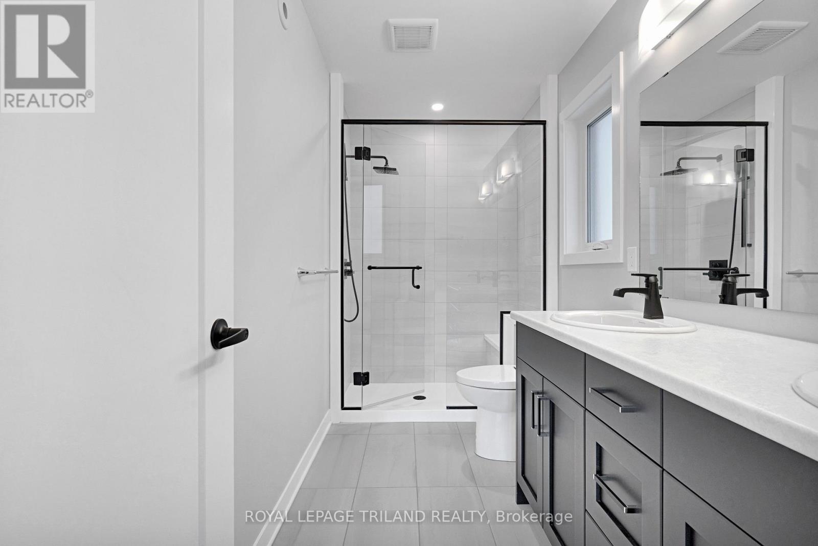 80 Styles Drive, St. Thomas, ON - Indoor Photo Showing Bathroom