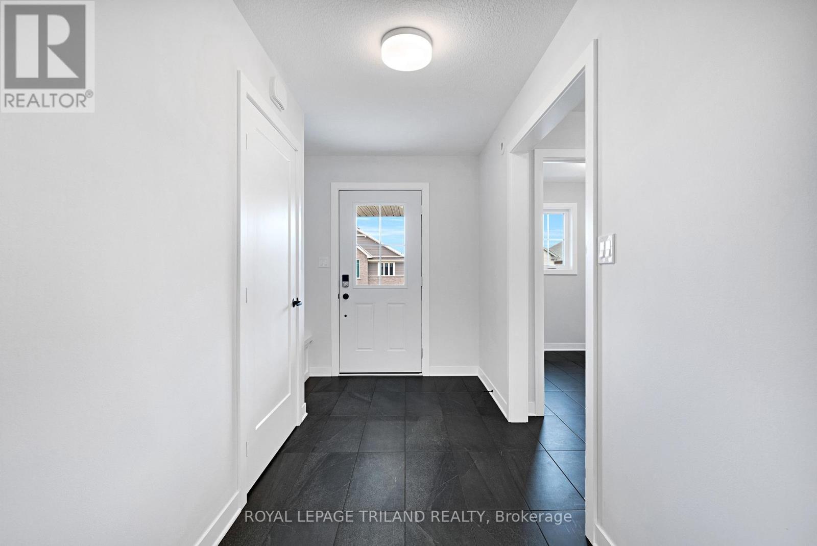 80 Styles Drive, St. Thomas, ON - Indoor Photo Showing Other Room