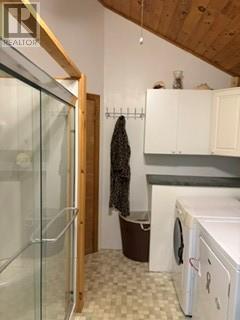 259 Ashigami Road E, Wahnapitae, ON - Indoor Photo Showing Laundry Room
