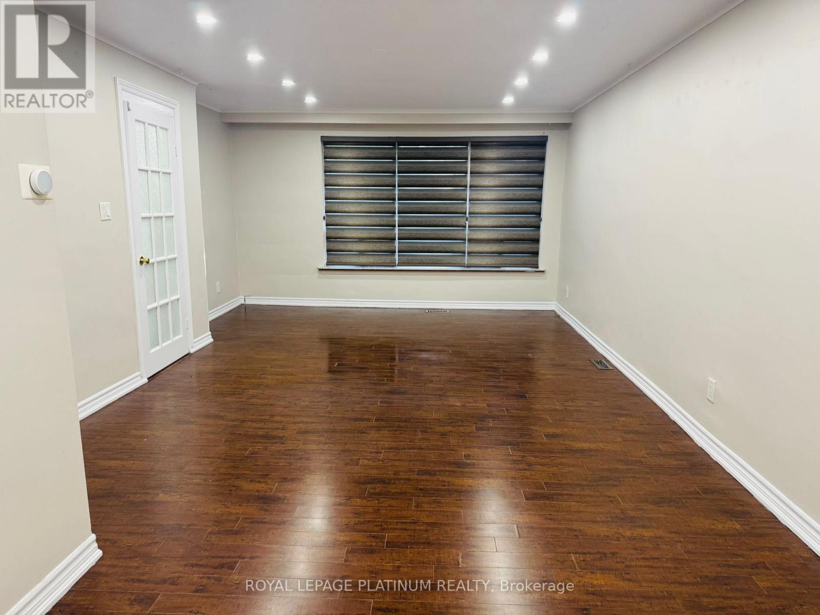7073 Magic Court, Mississauga, ON - Indoor Photo Showing Other Room