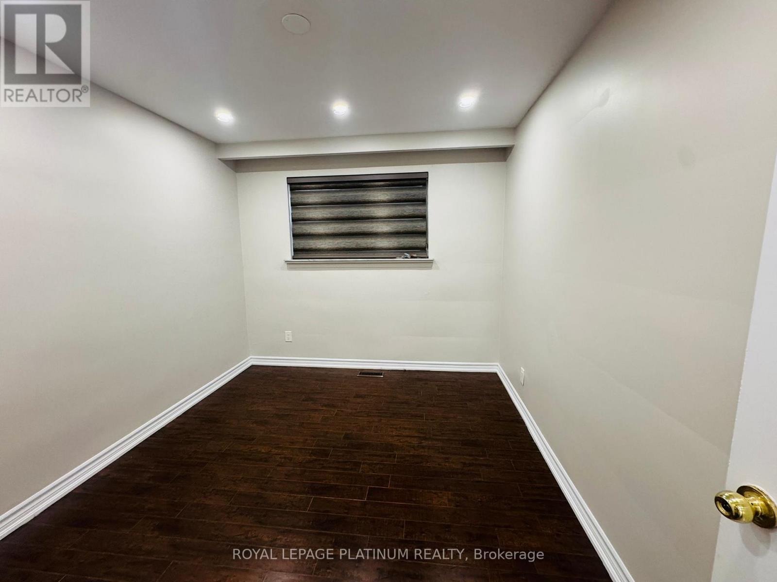 7073 Magic Court, Mississauga, ON - Indoor Photo Showing Other Room