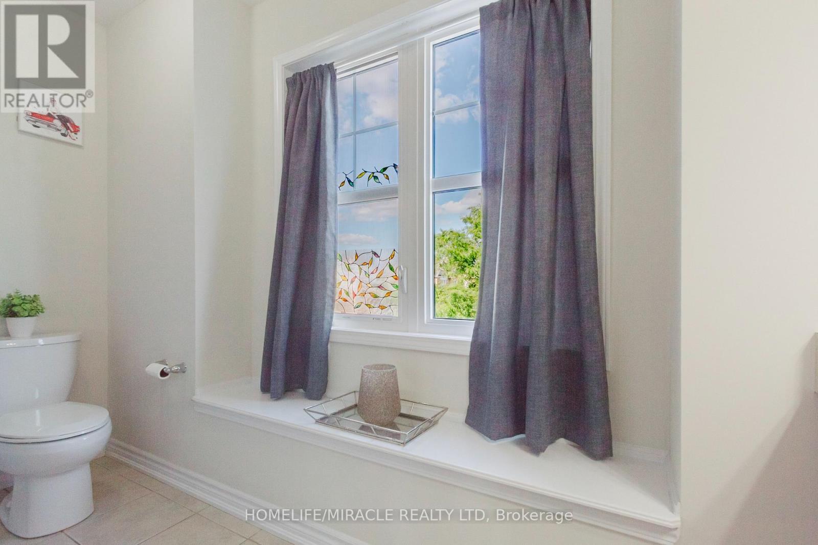 13 Arbourview Crescent, Kitchener, ON - Indoor Photo Showing Bathroom
