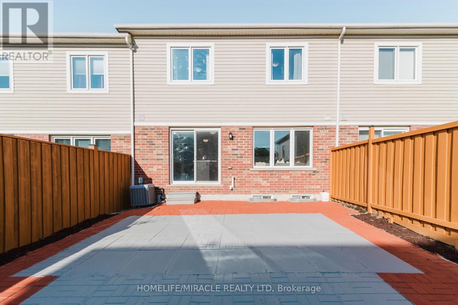 13 Arbourview Crescent, Kitchener, ON - Outdoor With Exterior