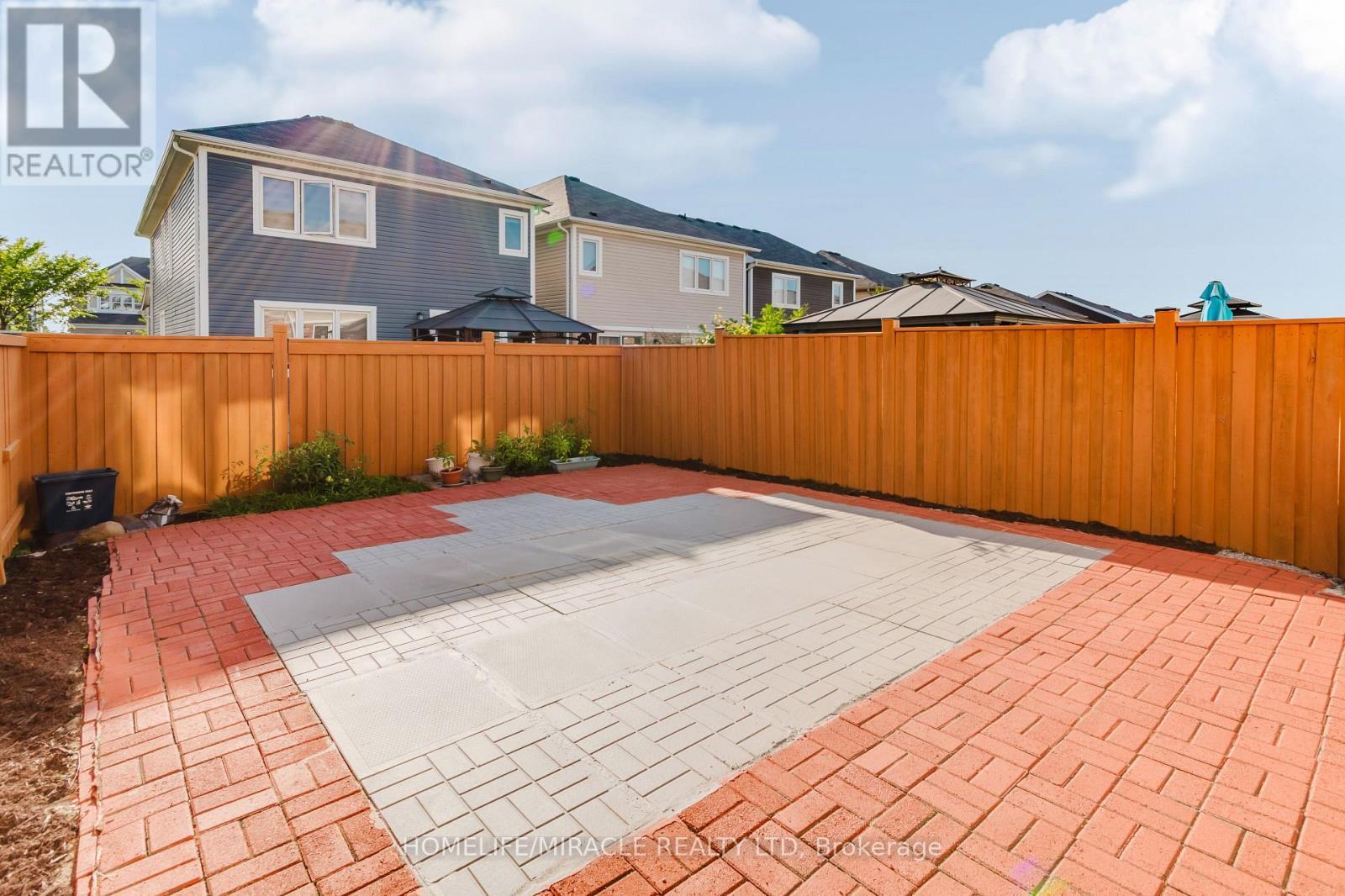 13 Arbourview Crescent, Kitchener, ON - Outdoor