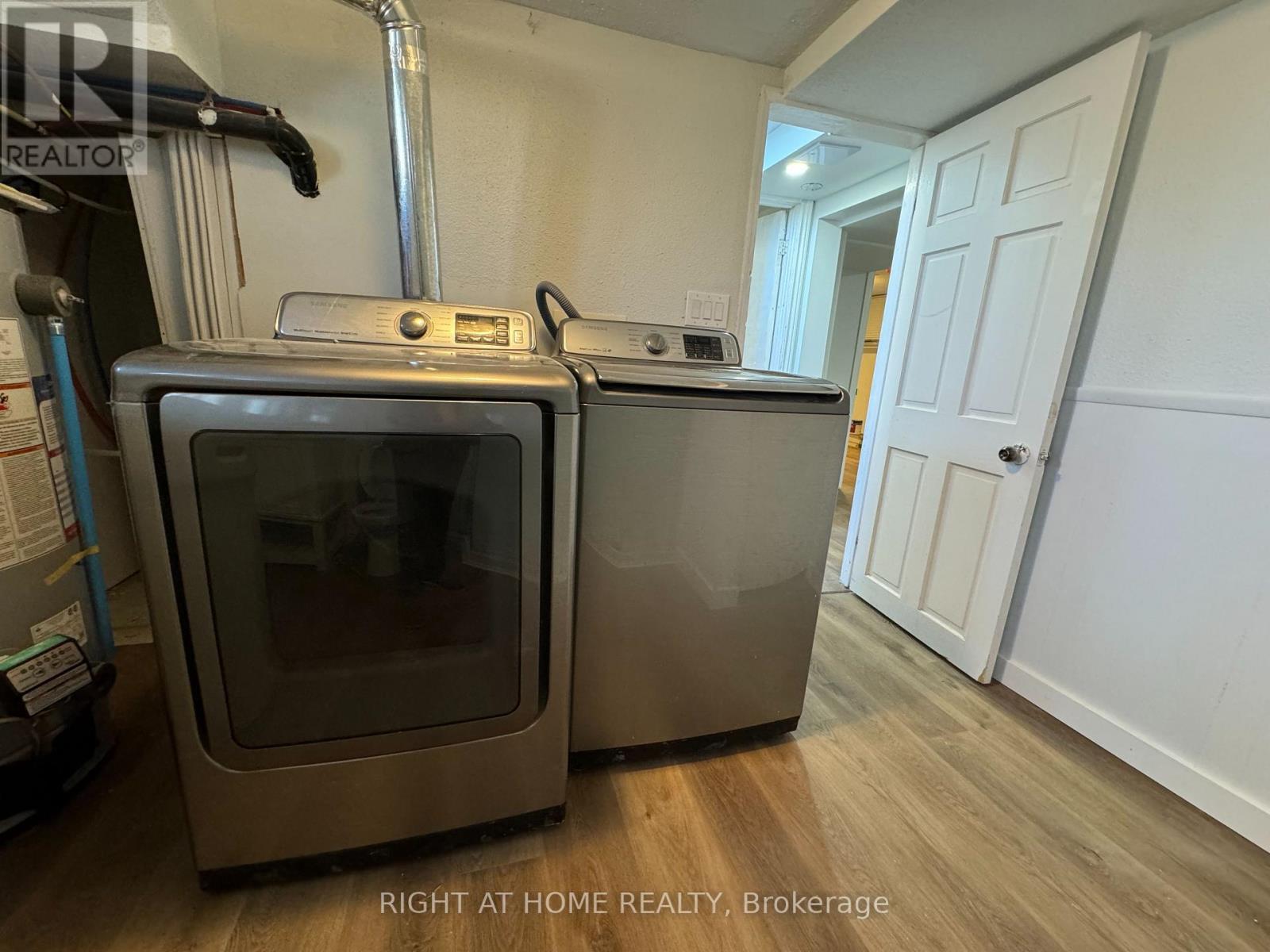Lower - 950 Queens Boulevard, Kitchener, ON - Indoor Photo Showing Laundry Room