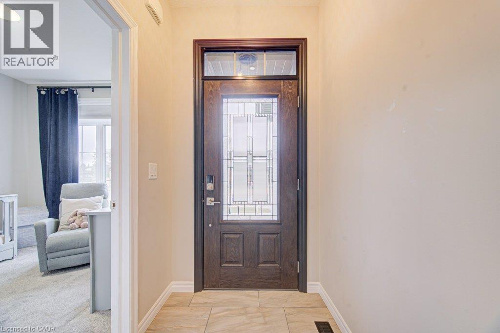 Entrance foyer - 15 Matheson Crescent, Innerkip, ON - Indoor Photo Showing Other Room