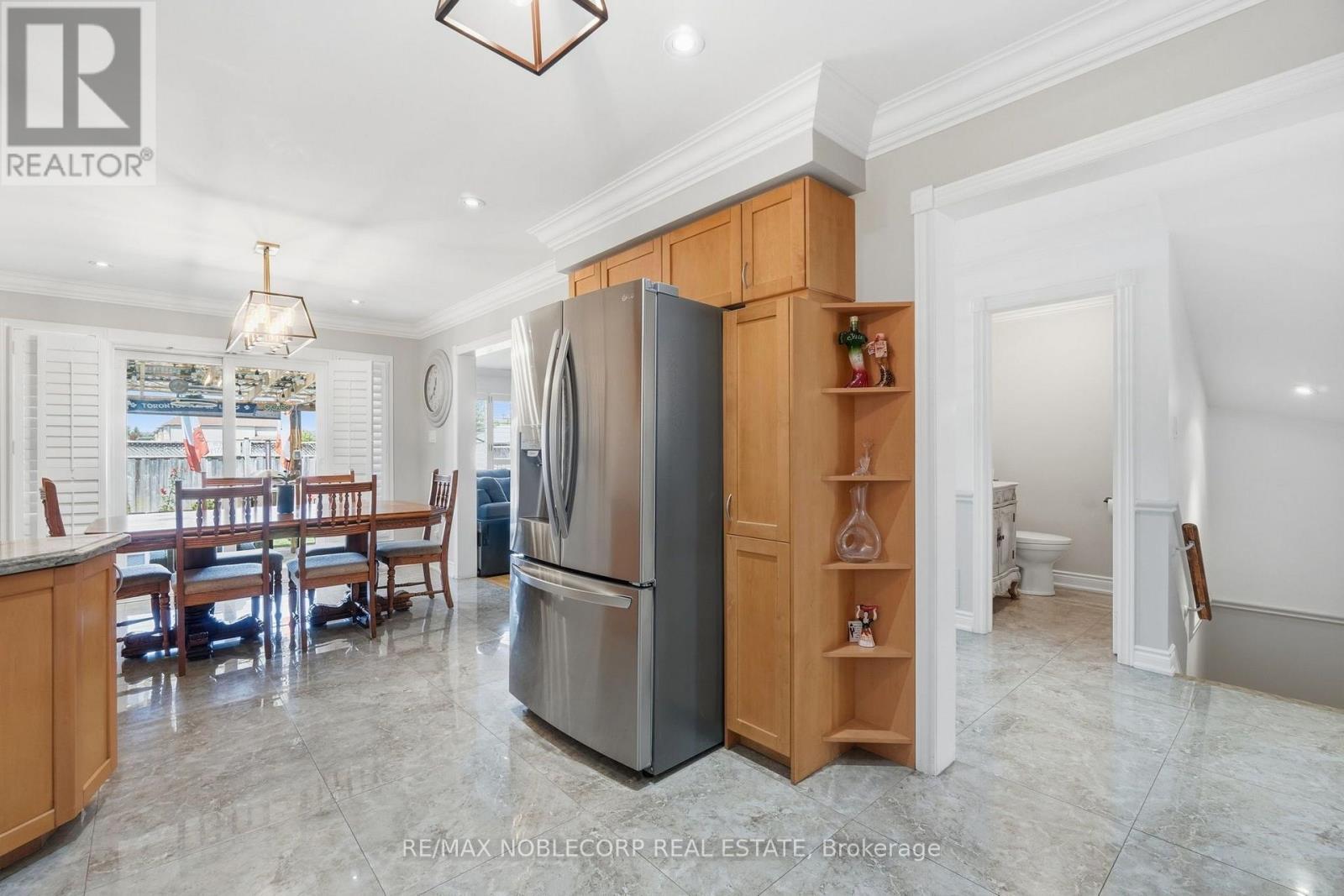 111 Emily Carr Crescent, Caledon, ON - Indoor