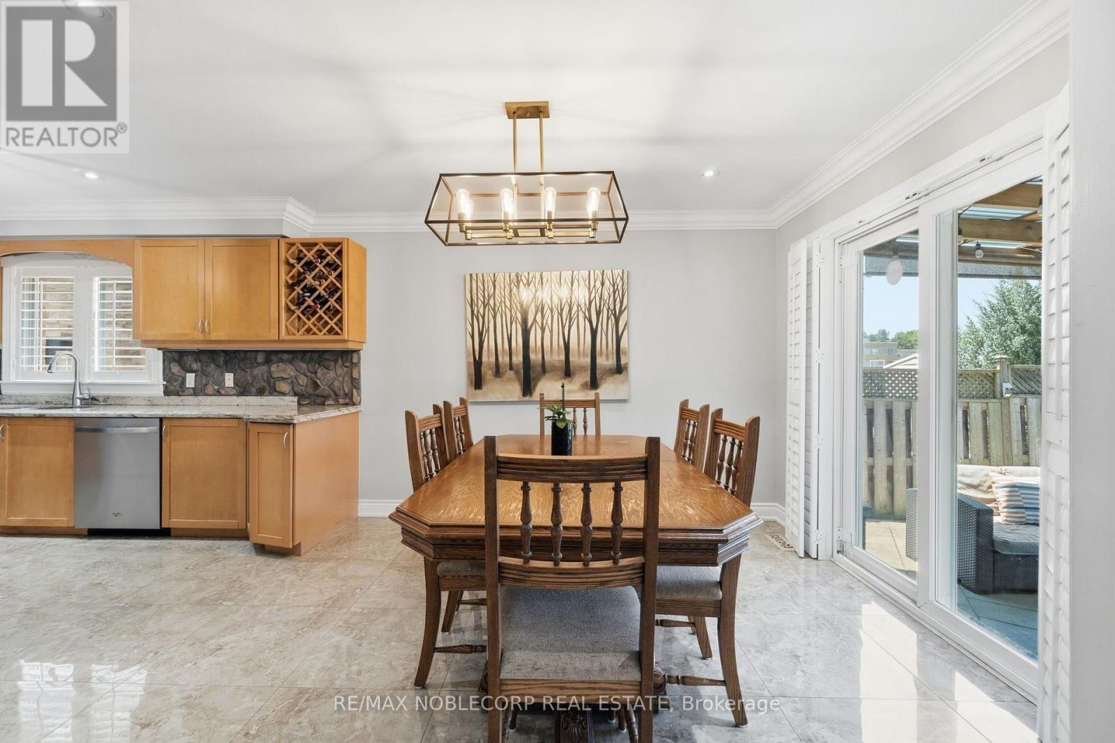 111 Emily Carr Crescent, Caledon, ON - Indoor