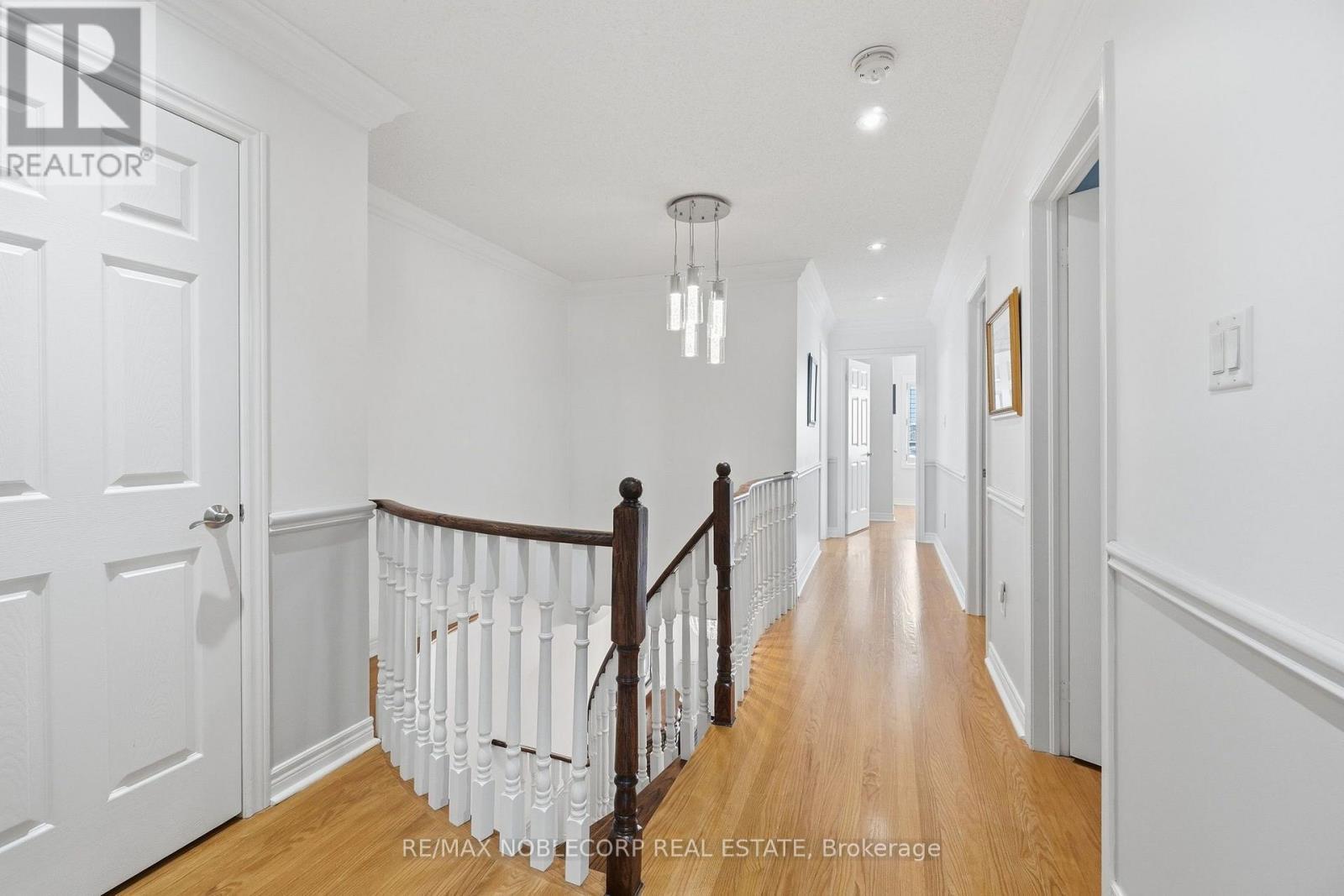 111 Emily Carr Crescent, Caledon, ON - Indoor Photo Showing Other Room