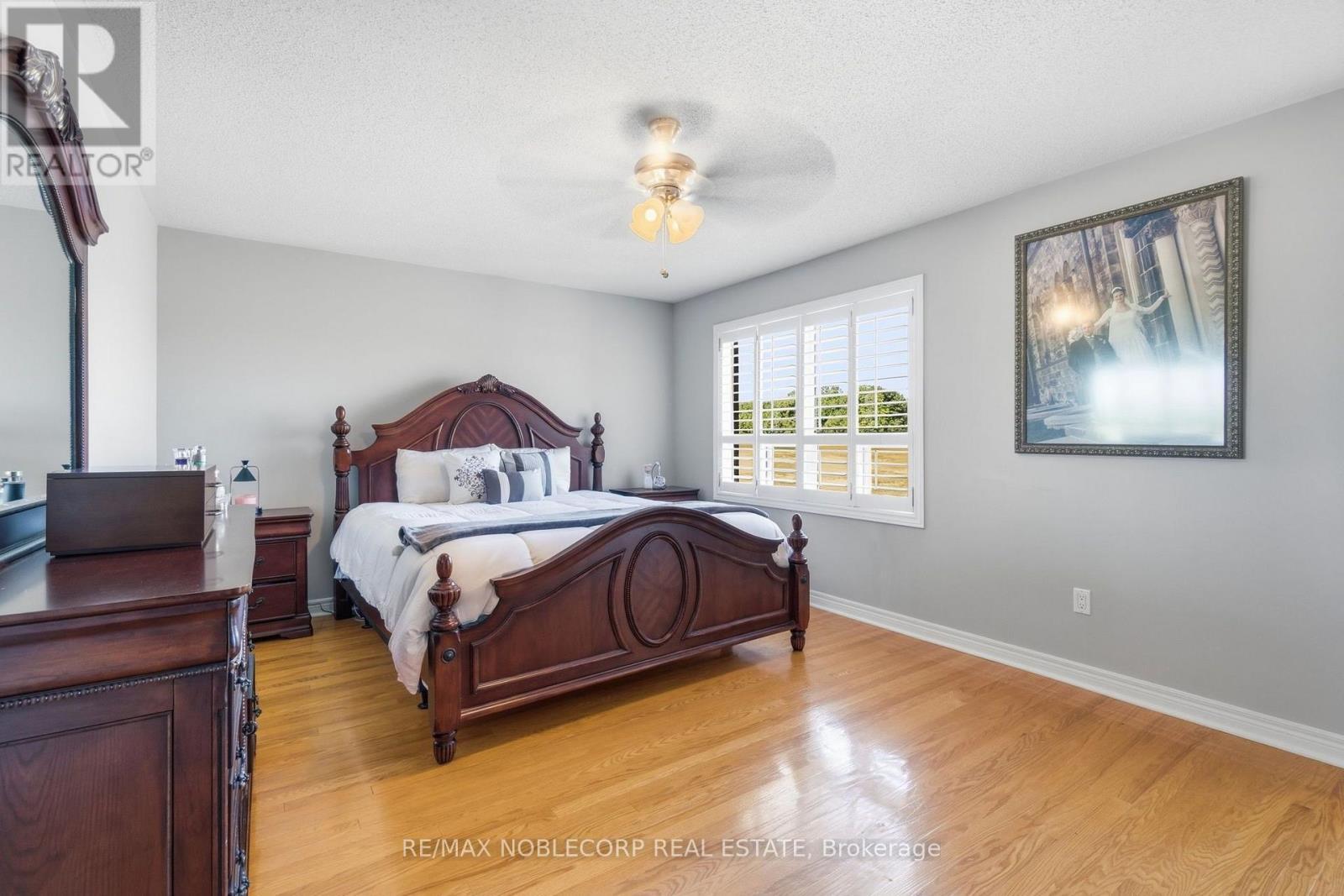 111 Emily Carr Crescent, Caledon, ON - Indoor Photo Showing Bedroom