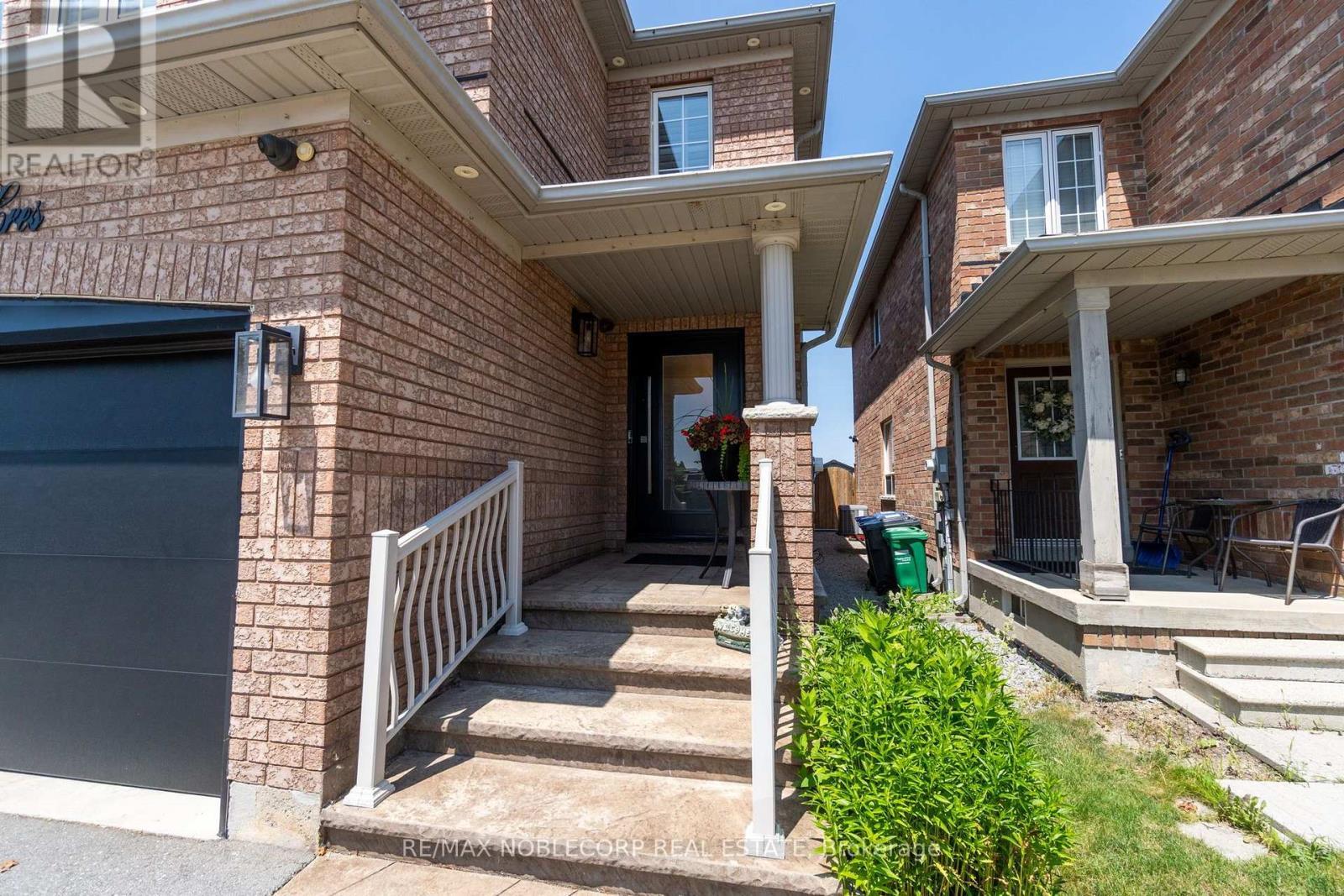 111 Emily Carr Crescent, Caledon, ON - Outdoor With Exterior