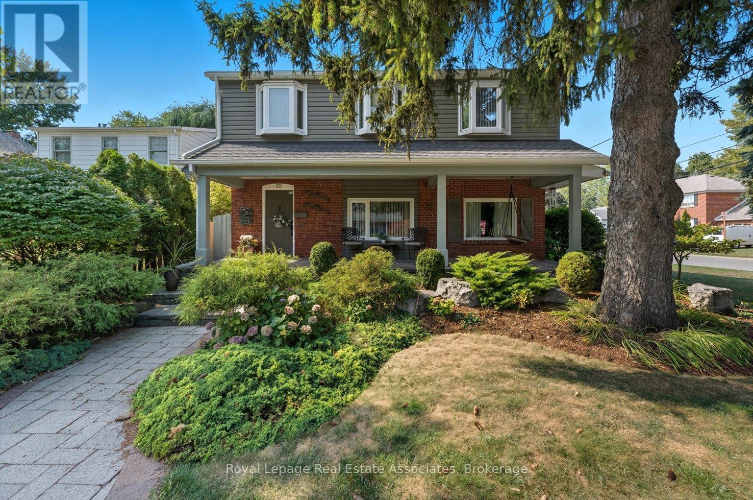 12 Wenonah Drive, Mississauga, ON - Outdoor With Deck Patio Veranda