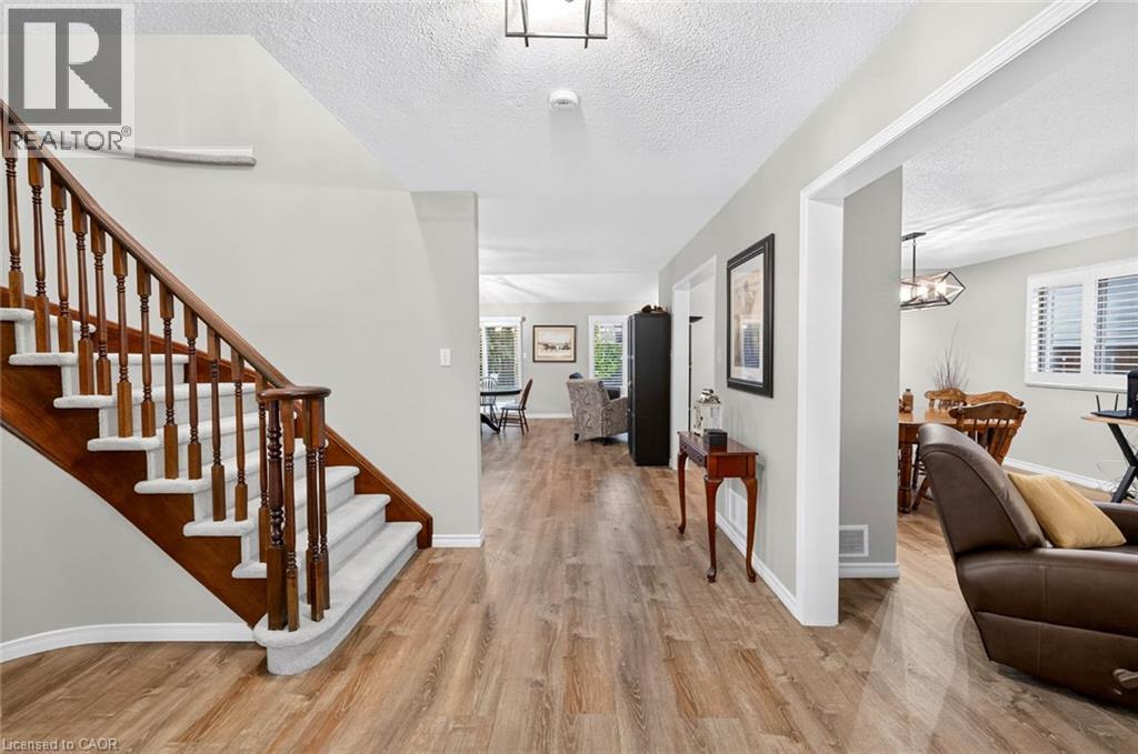 43 Liam Drive, Ancaster, ON - Indoor Photo Showing Other Room