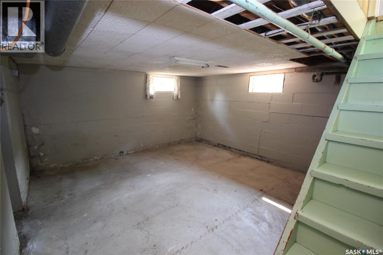 700 York Street, Indian Head, SK - Indoor Photo Showing Basement