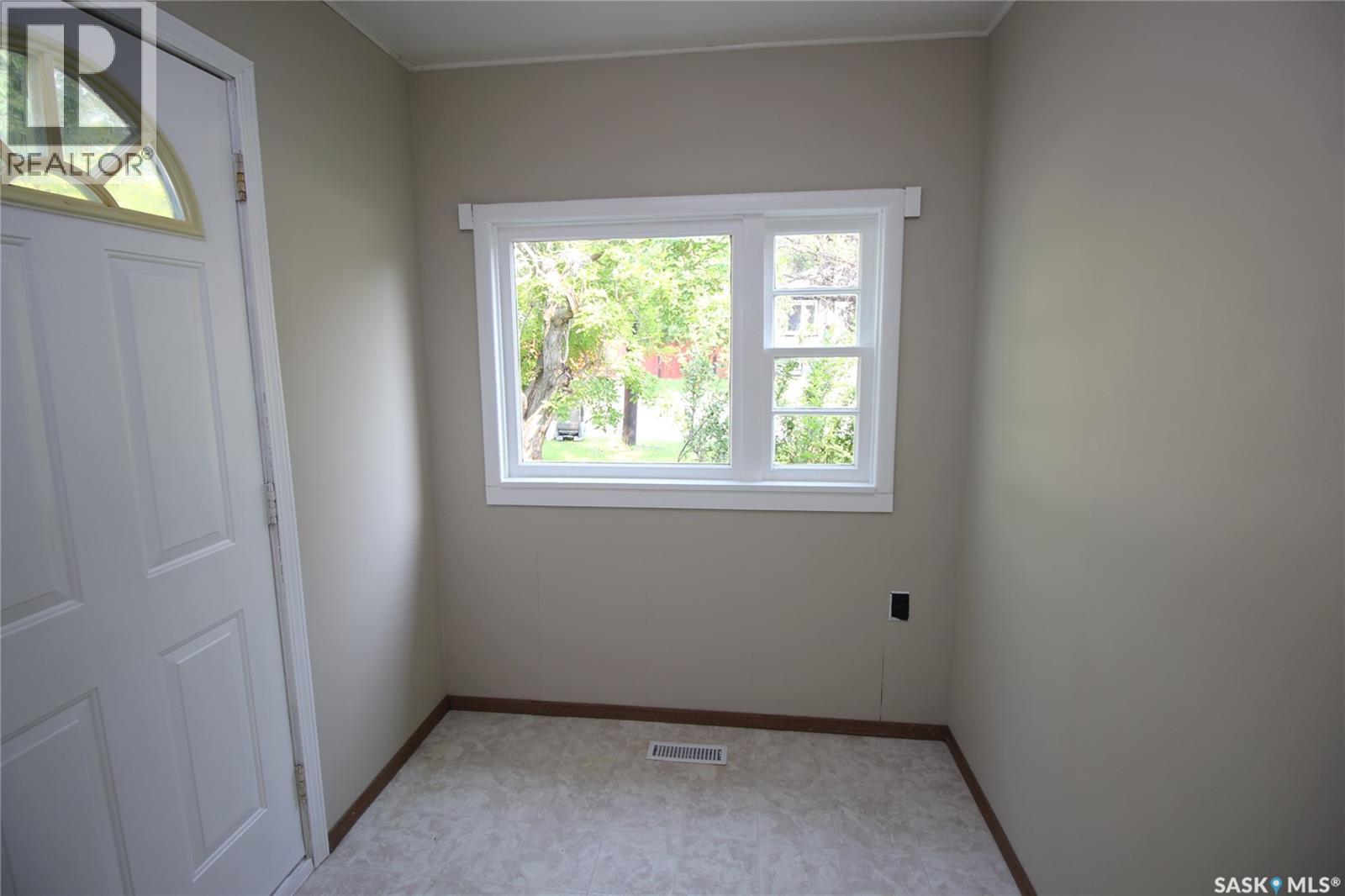 700 York Street, Indian Head, SK - Indoor Photo Showing Other Room