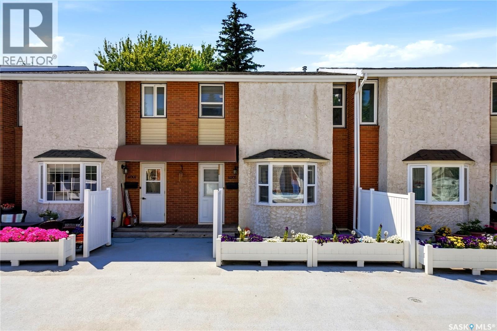 4005 Gordon Road, Regina, SK - Outdoor