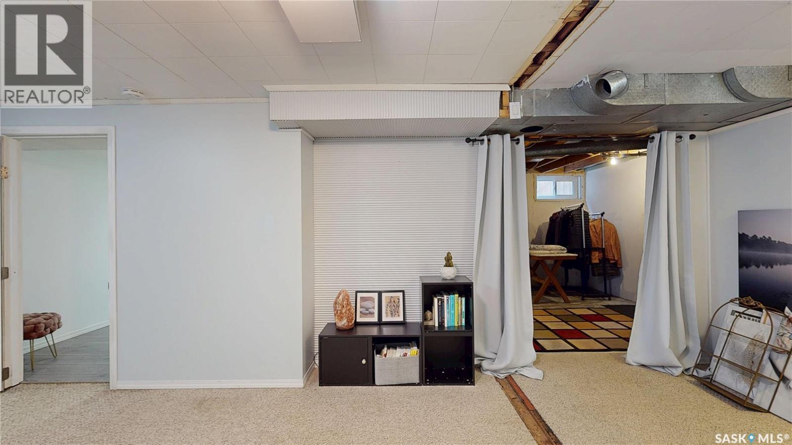 1333 Empress Street, Regina, SK - Indoor Photo Showing Other Room