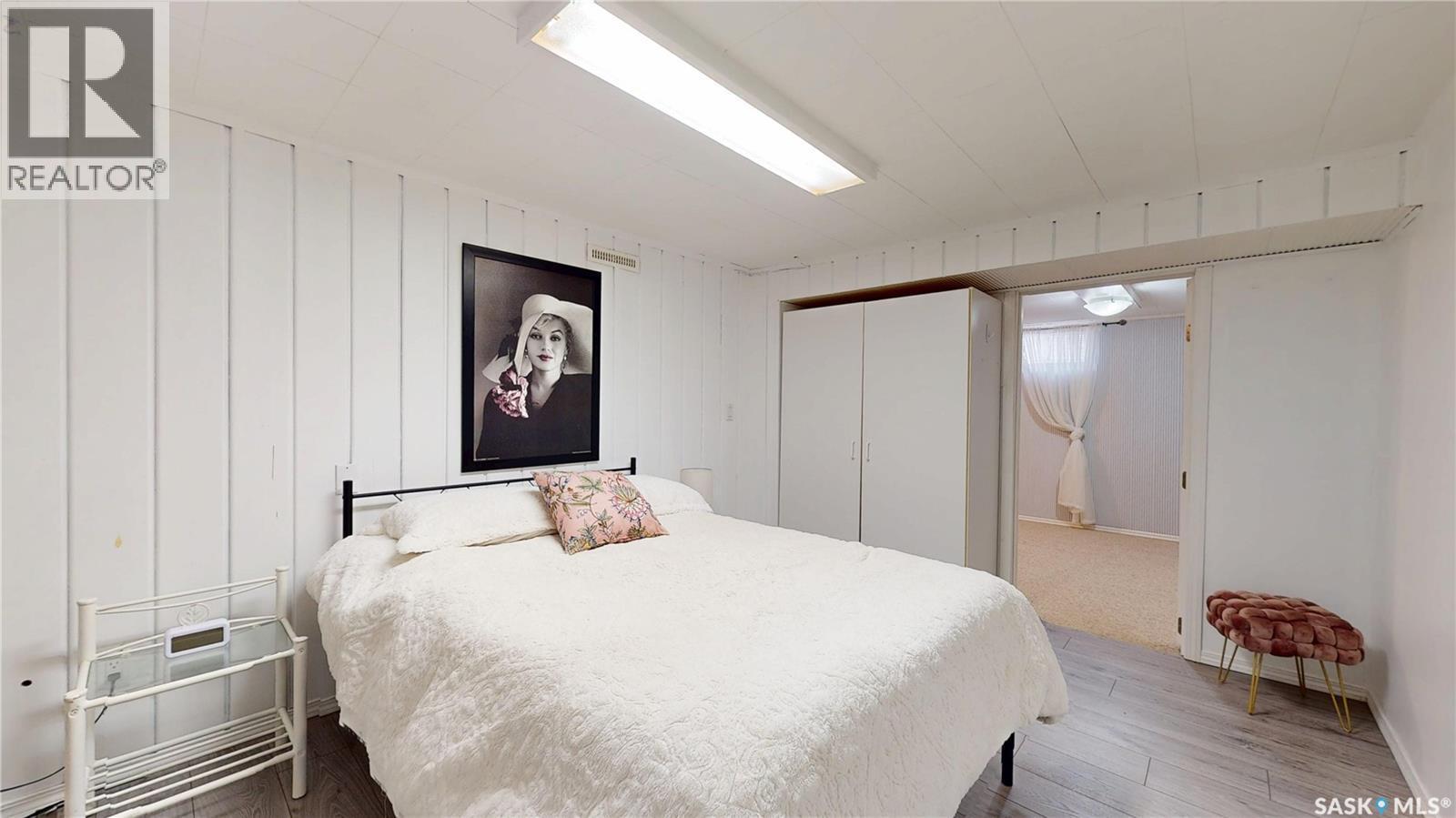 1333 Empress Street, Regina, SK - Indoor Photo Showing Bedroom