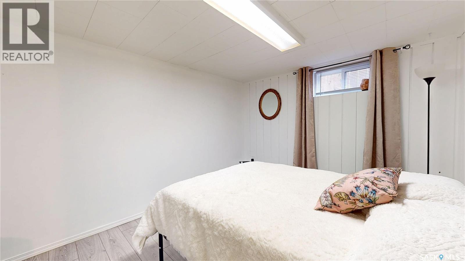 1333 Empress Street, Regina, SK - Indoor Photo Showing Bedroom