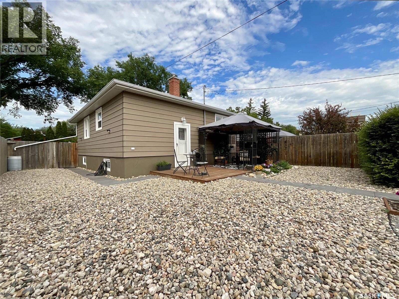1333 Empress Street, Regina, SK - Outdoor