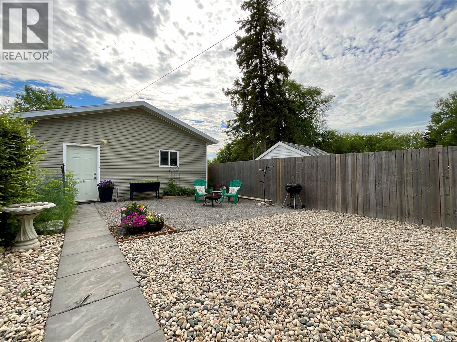 1333 Empress Street, Regina, SK - Outdoor