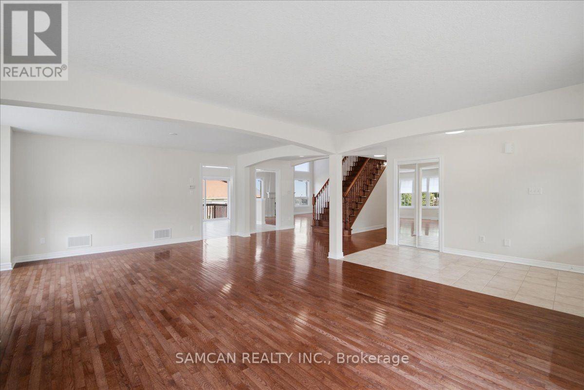 58 Hunter Way, Brantford, ON - Indoor Photo Showing Other Room