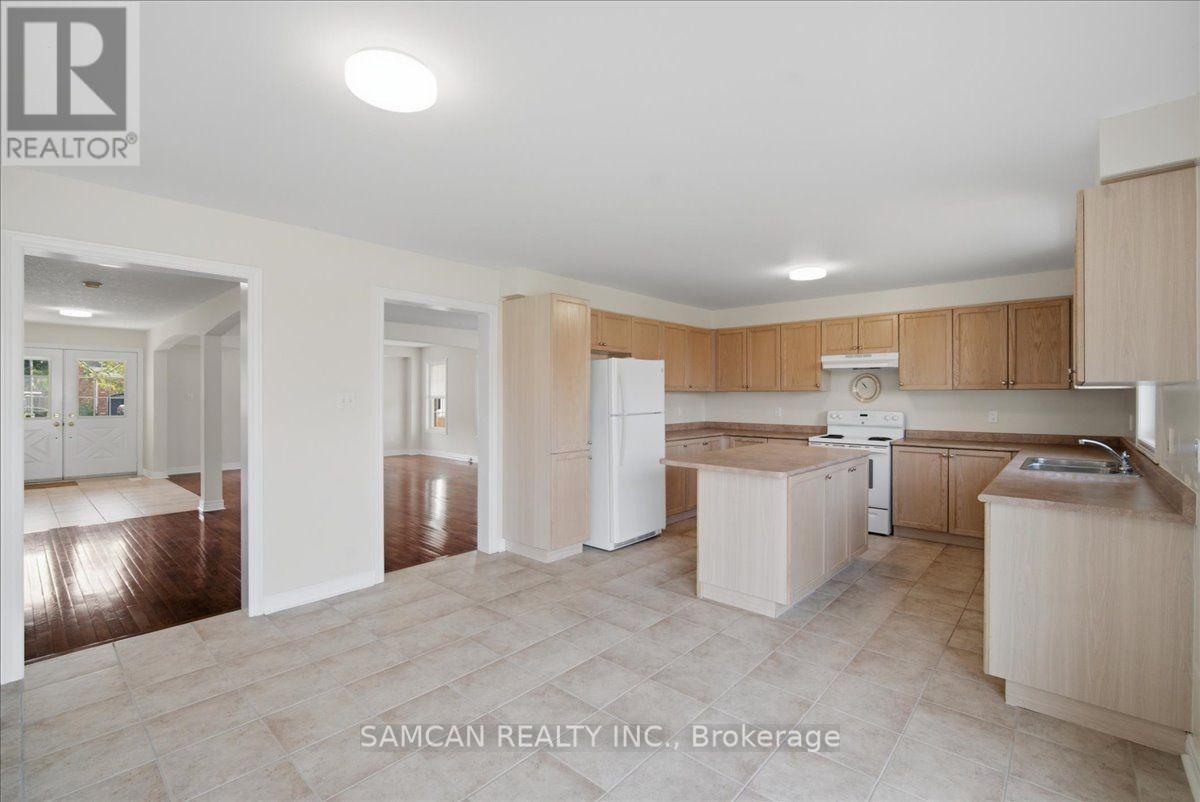 58 Hunter Way, Brantford, ON - Indoor Photo Showing Kitchen