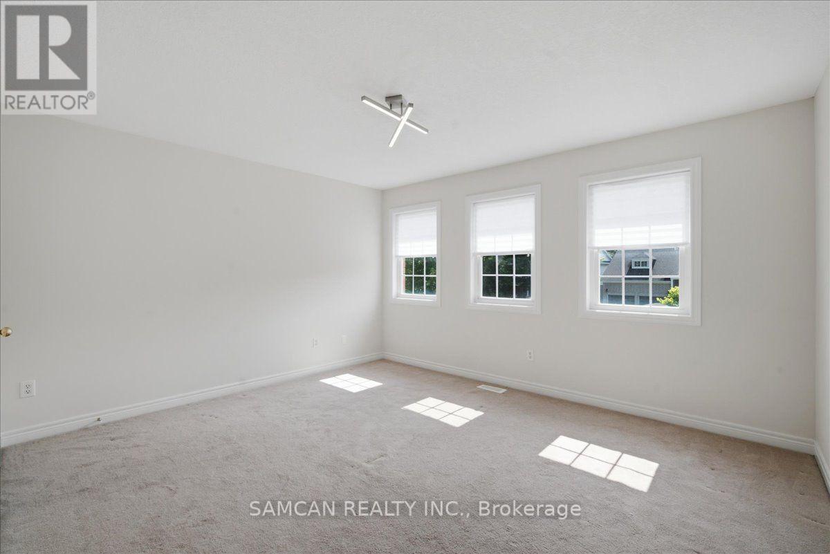 58 Hunter Way, Brantford, ON - Indoor Photo Showing Other Room