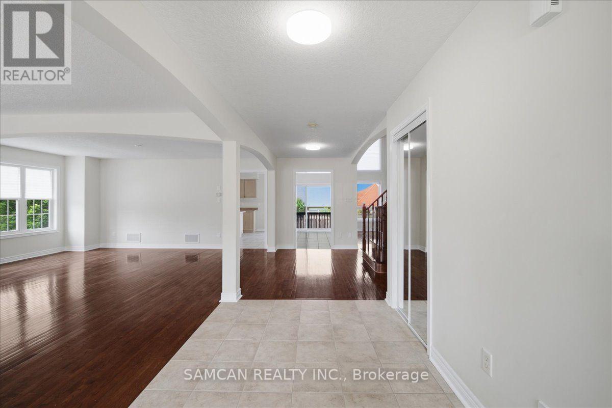 58 Hunter Way, Brantford, ON - Indoor Photo Showing Other Room