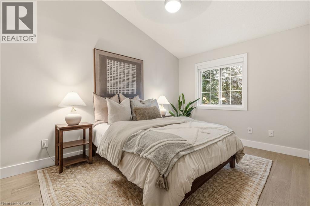 1361 Stephenson Drive, Burlington, ON - Indoor Photo Showing Bedroom