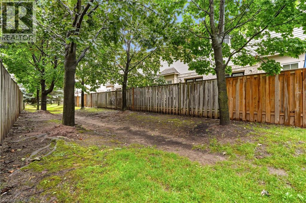 1361 Stephenson Drive, Burlington, ON - Outdoor