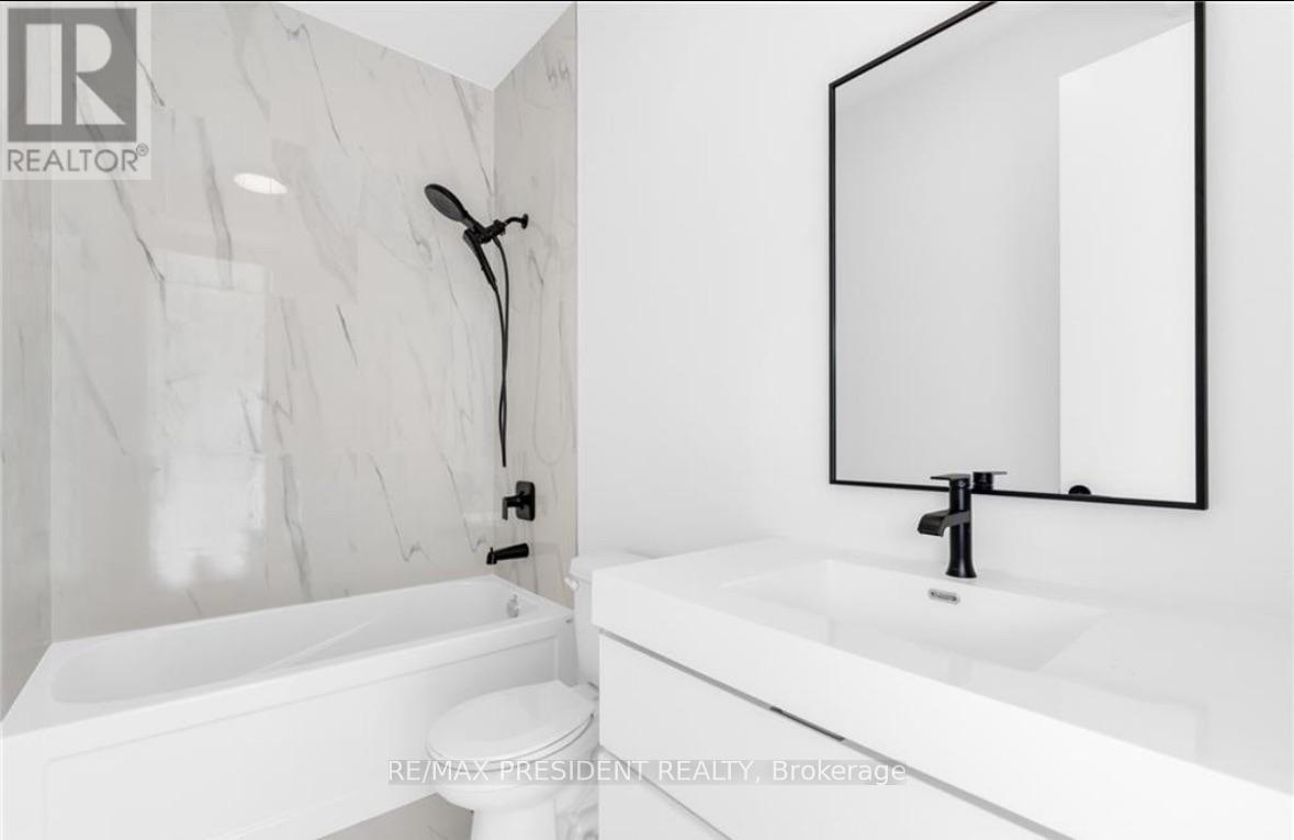 141 Everett Common, St. Catharines, ON - Indoor Photo Showing Bathroom