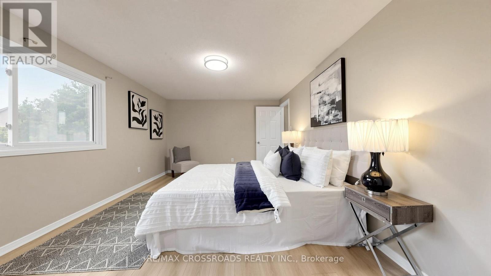 70 Halfmoon Square, Toronto, ON - Indoor Photo Showing Bedroom