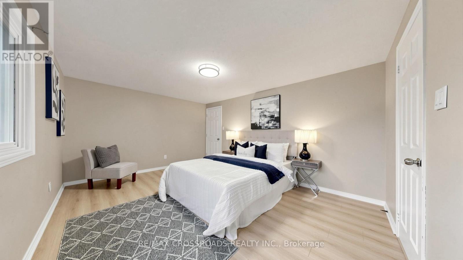 70 Halfmoon Square, Toronto, ON - Indoor Photo Showing Bedroom