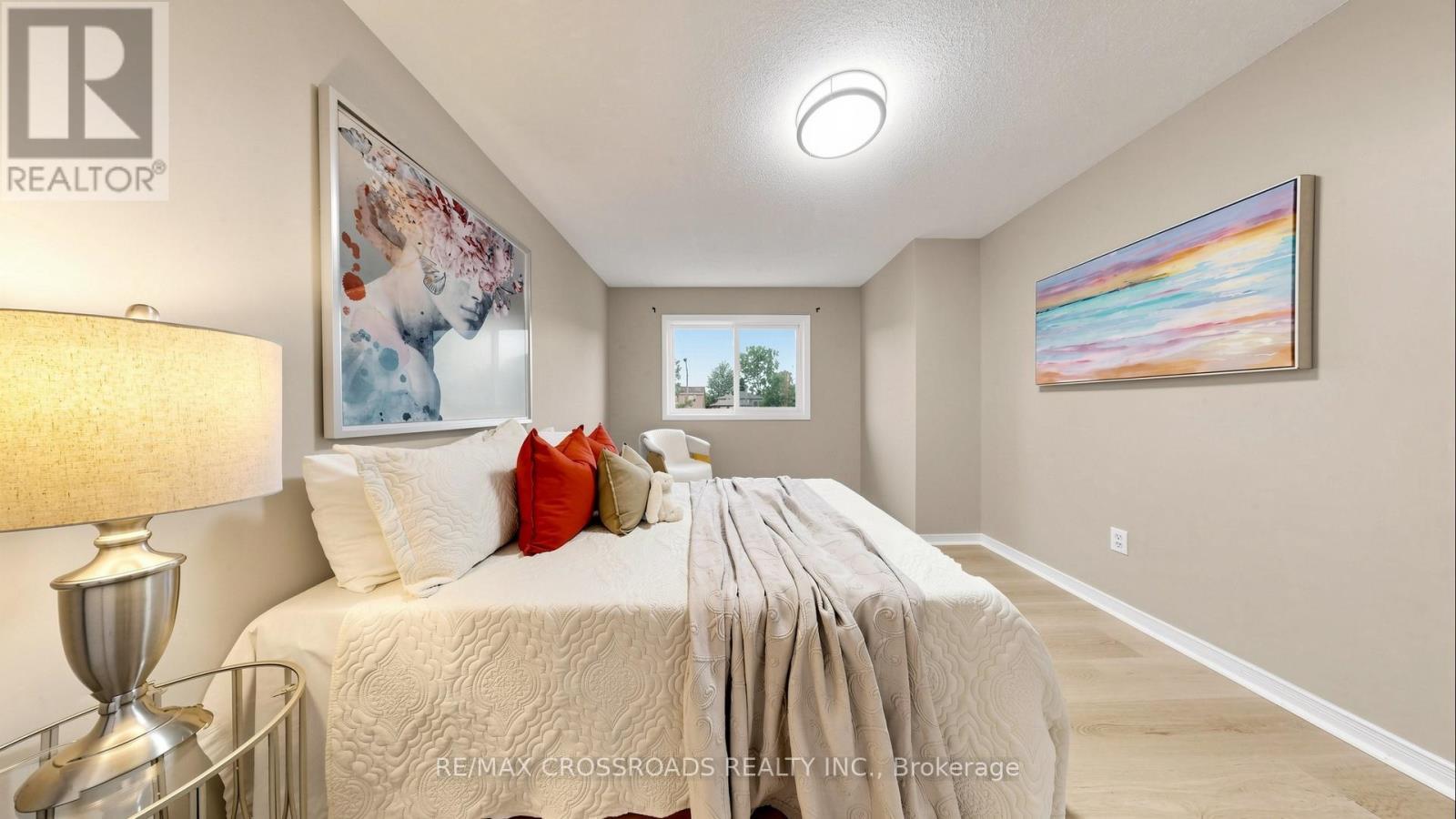 70 Halfmoon Square, Toronto, ON - Indoor Photo Showing Bedroom
