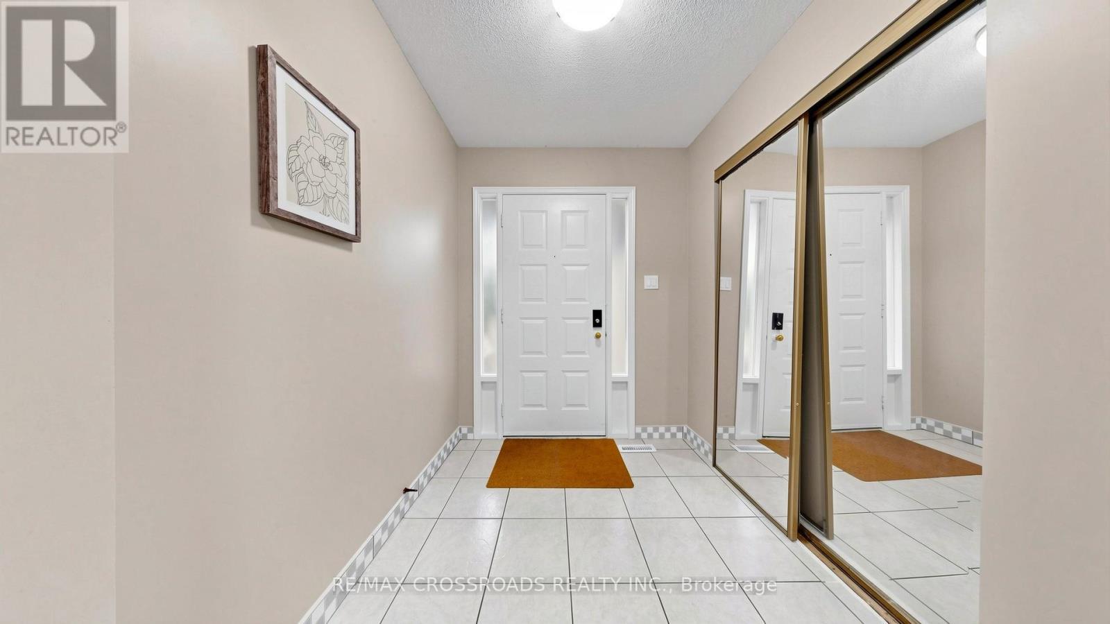 70 Halfmoon Square, Toronto, ON - Indoor Photo Showing Other Room
