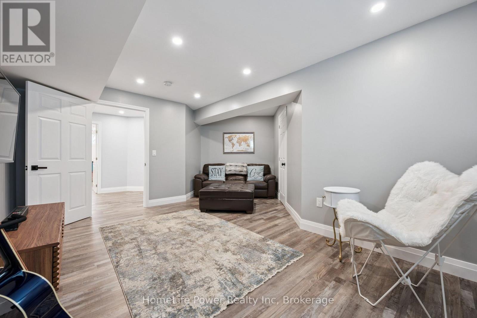 183 Townsend Drive, Woolwich, ON - Indoor