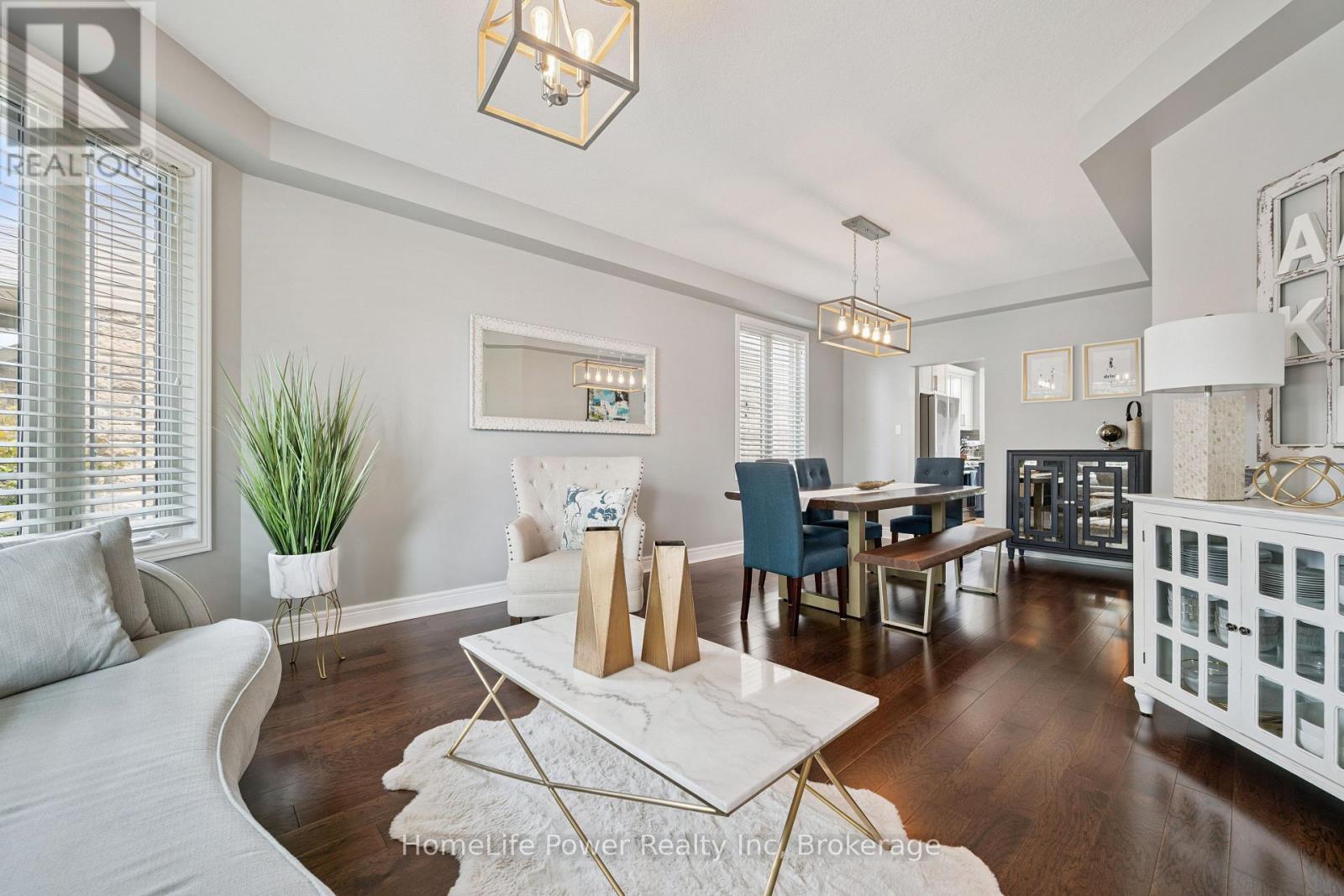 183 Townsend Drive, Woolwich, ON - Indoor Photo Showing Living Room