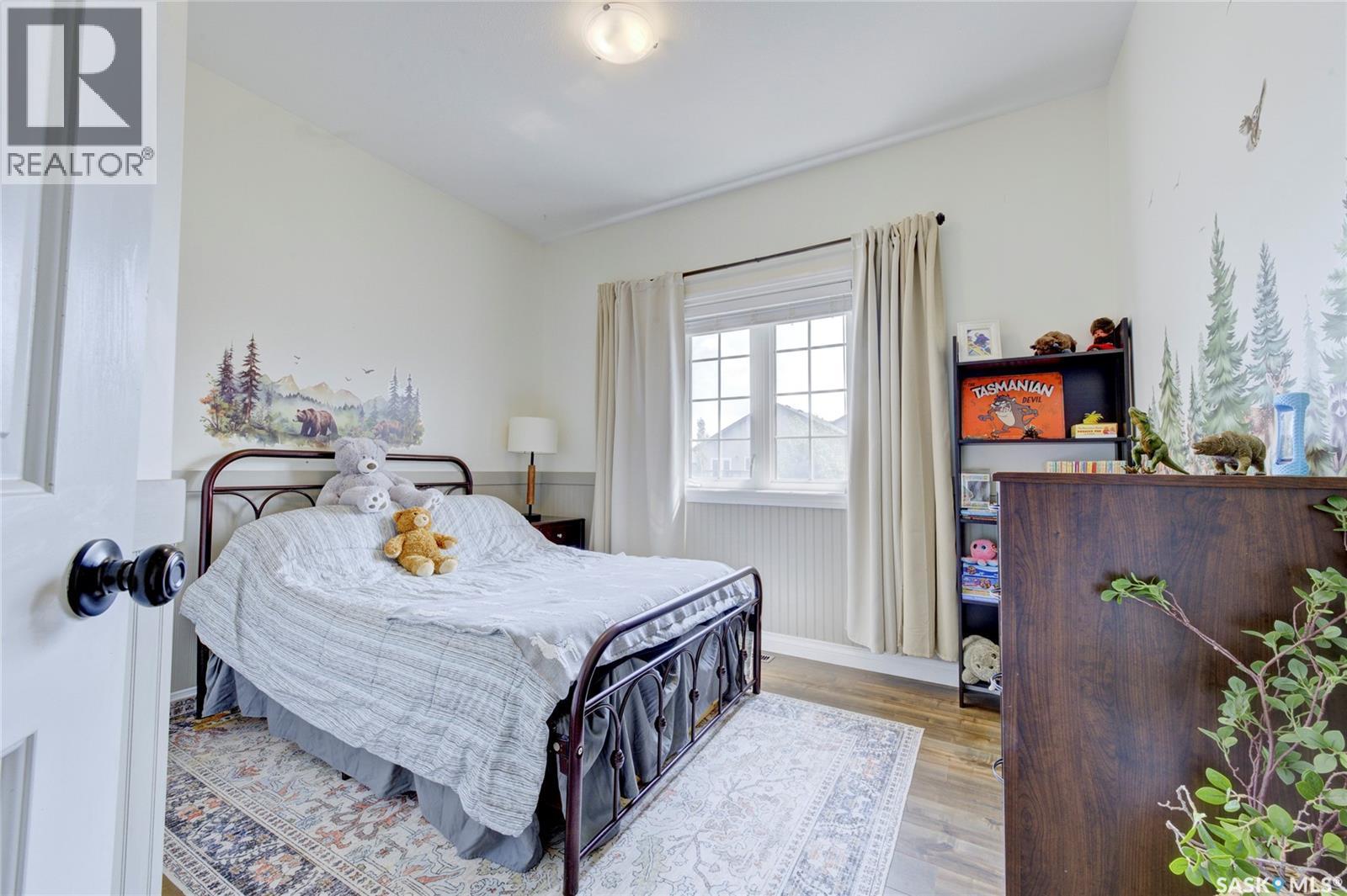 621 Braun Lane, Warman, SK - Indoor Photo Showing Bedroom