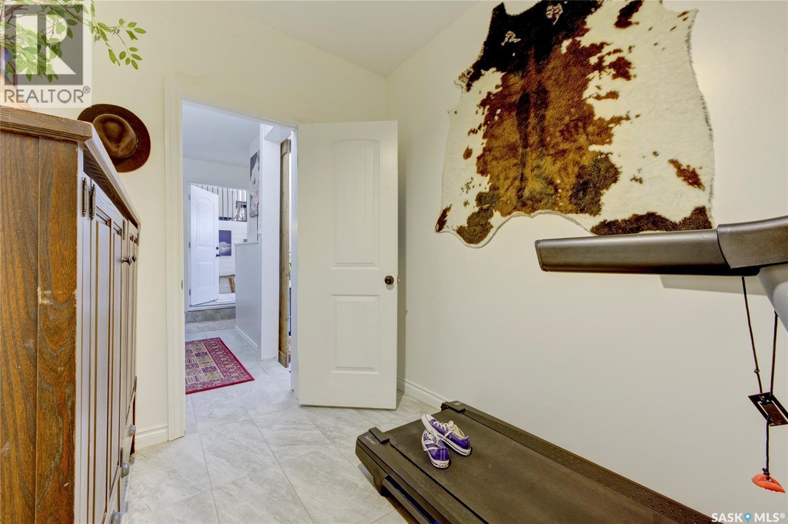 621 Braun Lane, Warman, SK - Indoor Photo Showing Other Room