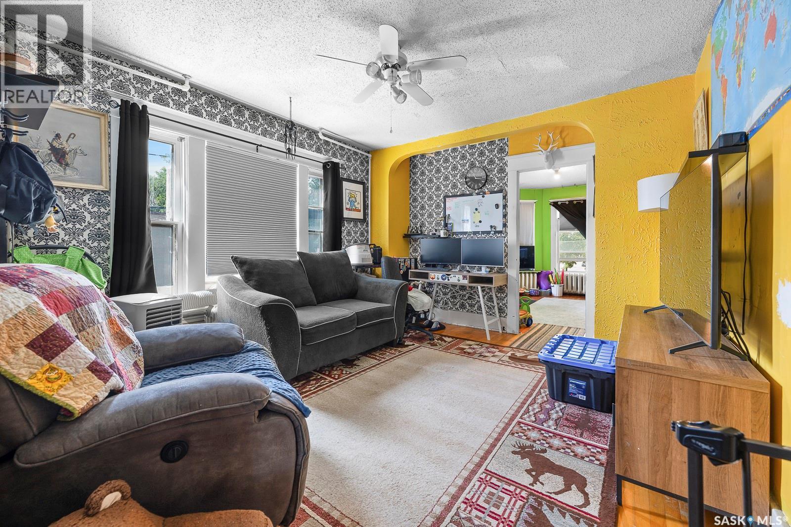 2730 13Th Avenue, Regina, SK