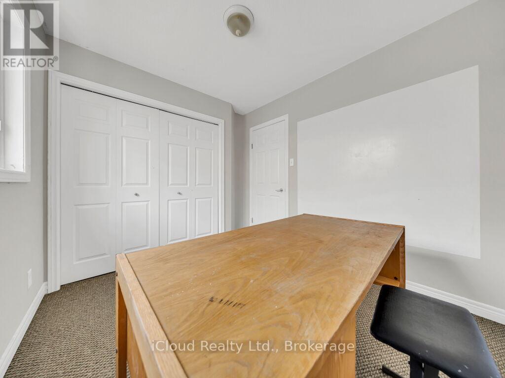 308 Keewatin Avenue, Kitchener, ON - Indoor Photo Showing Other Room