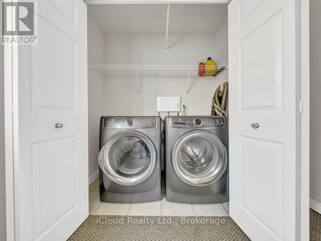 308 Keewatin Avenue, Kitchener, ON - Indoor Photo Showing Laundry Room